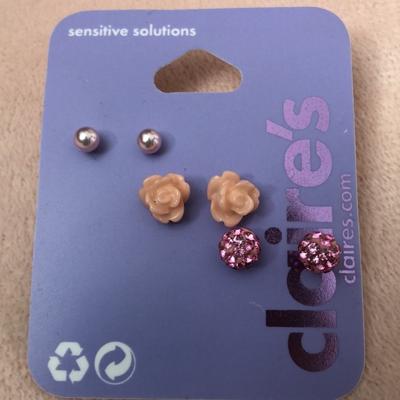 Claire’s Earrings - Picture 2 of 5